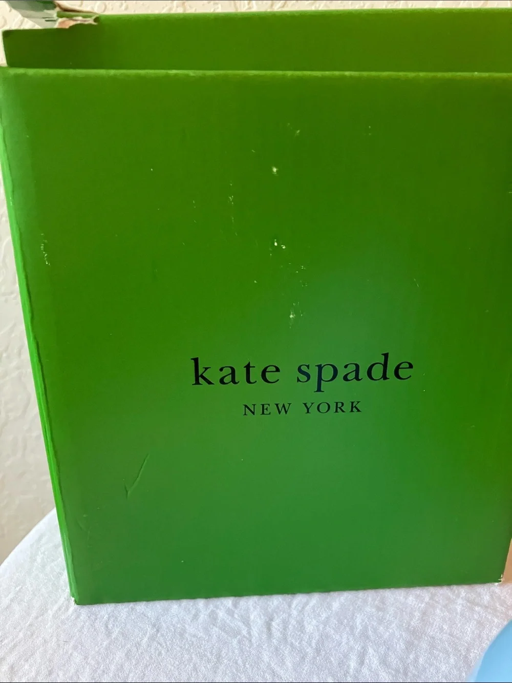 kate spade: “Make it Pop” Powder Blue Ceramic Bud Vase- Gold Rim- IOB